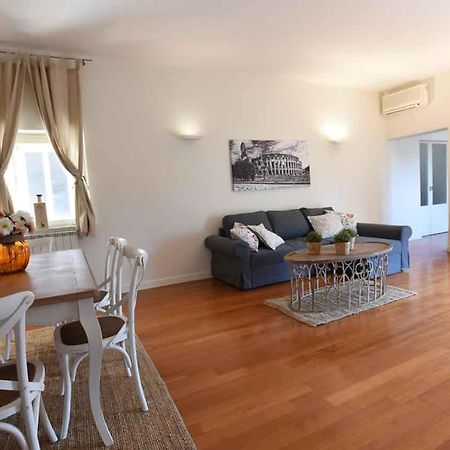 Romantic Flat Near Metro Flaminio 외부 사진