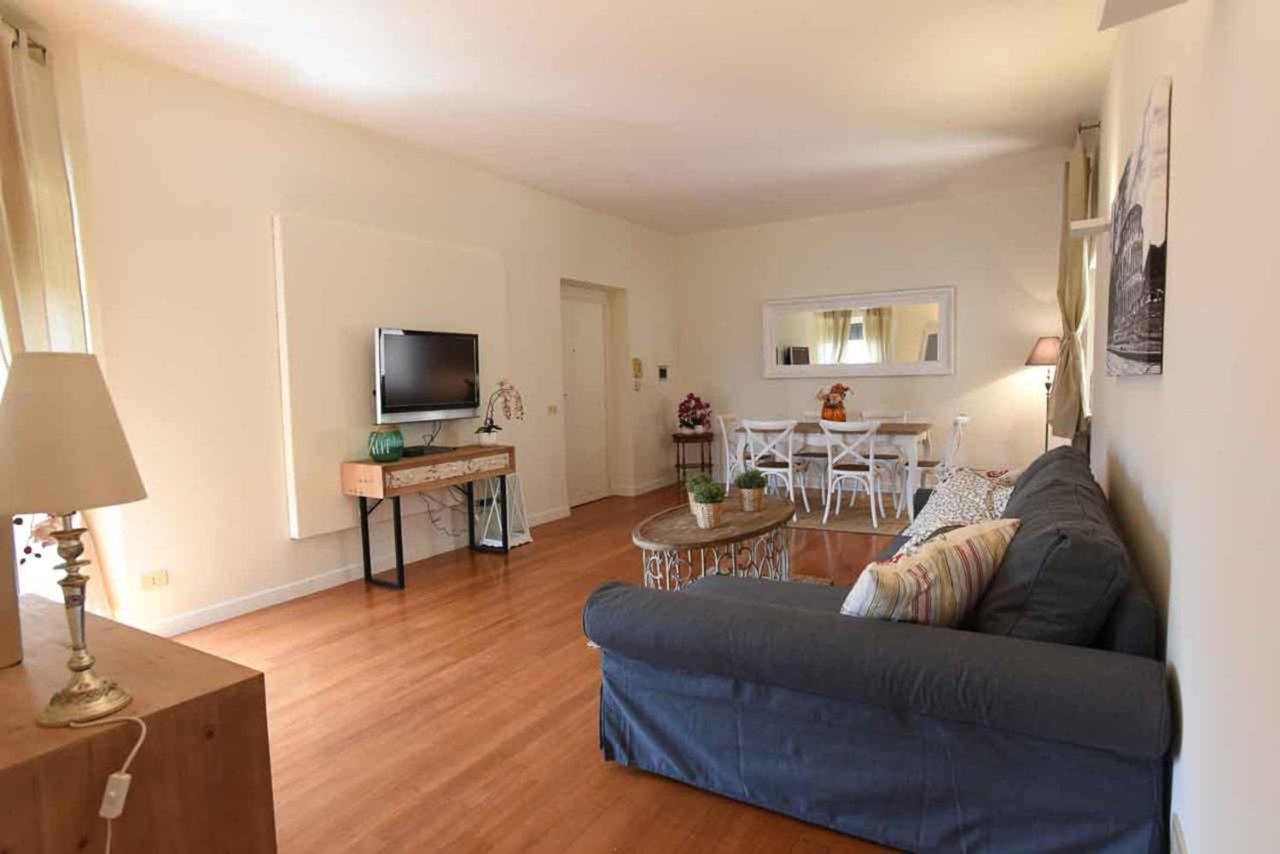 Romantic Flat Near Metro Flaminio 외부 사진
